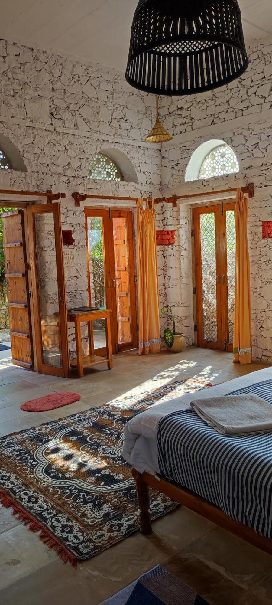 The Secret Garden Bed & Breakfast พุชการ์ ภายนอก รูปภาพ