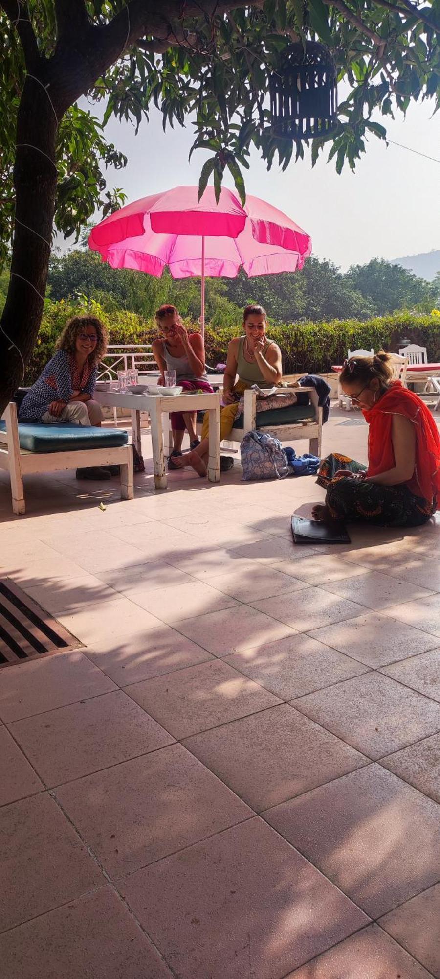 The Secret Garden Bed & Breakfast พุชการ์ ภายนอก รูปภาพ