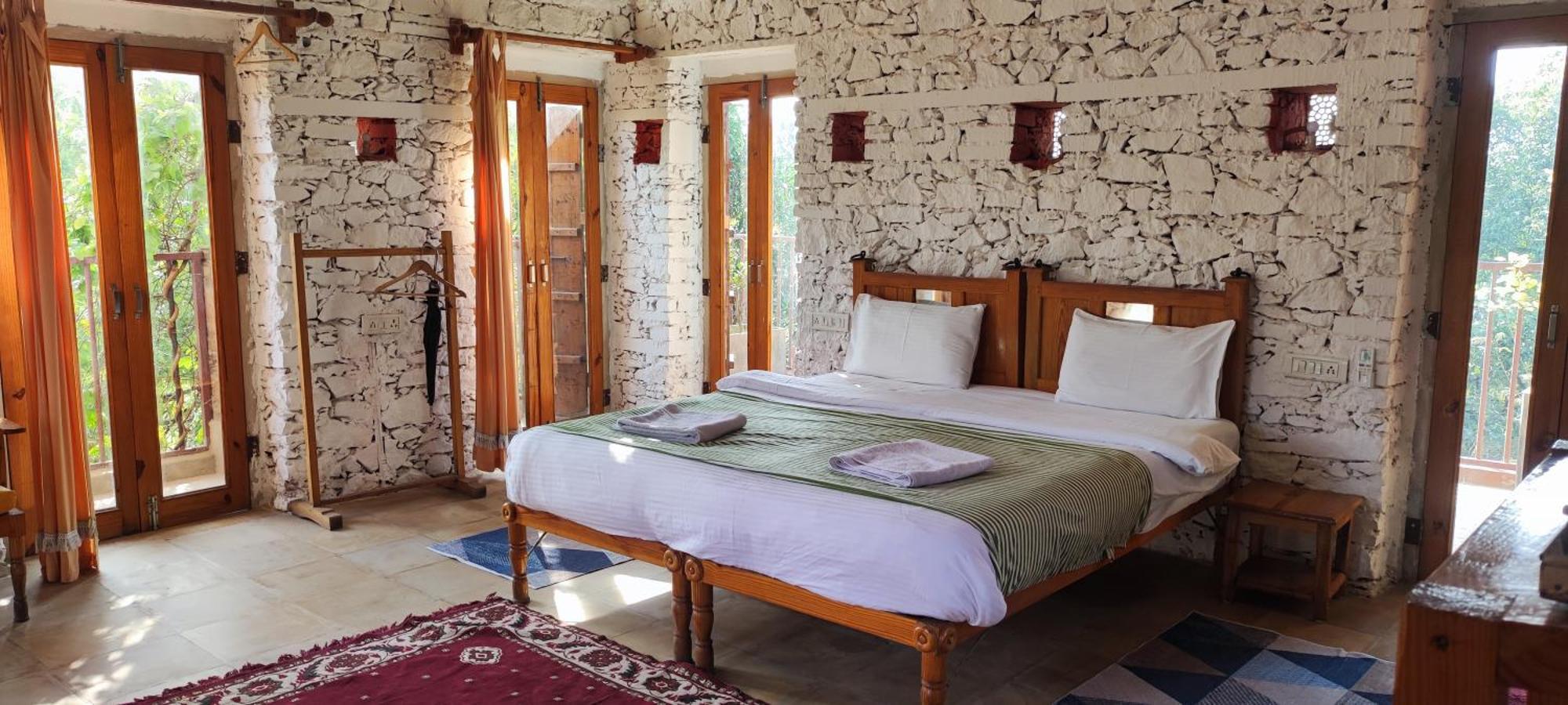 The Secret Garden Bed & Breakfast พุชการ์ ภายนอก รูปภาพ