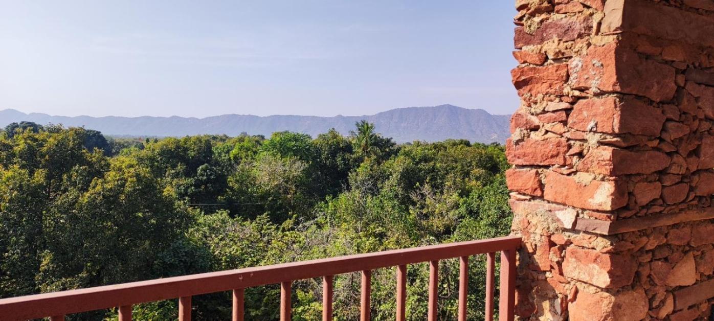 The Secret Garden Bed & Breakfast พุชการ์ ภายนอก รูปภาพ