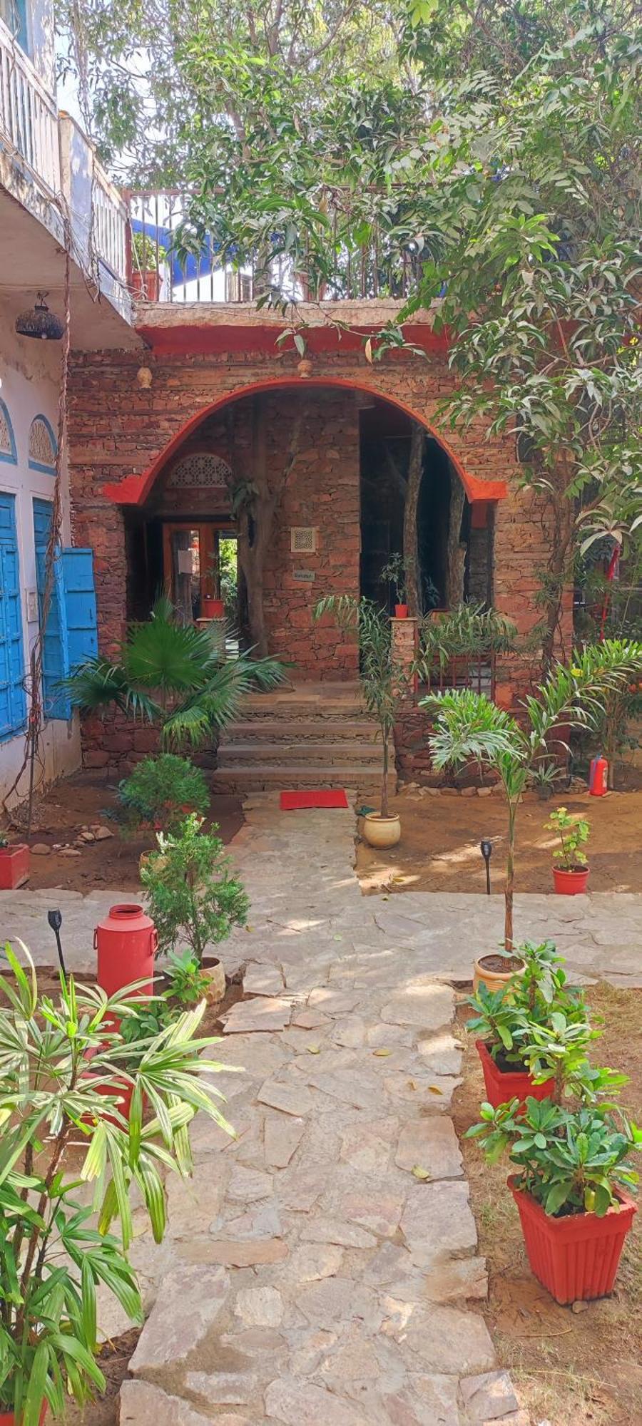 The Secret Garden Bed & Breakfast พุชการ์ ภายนอก รูปภาพ