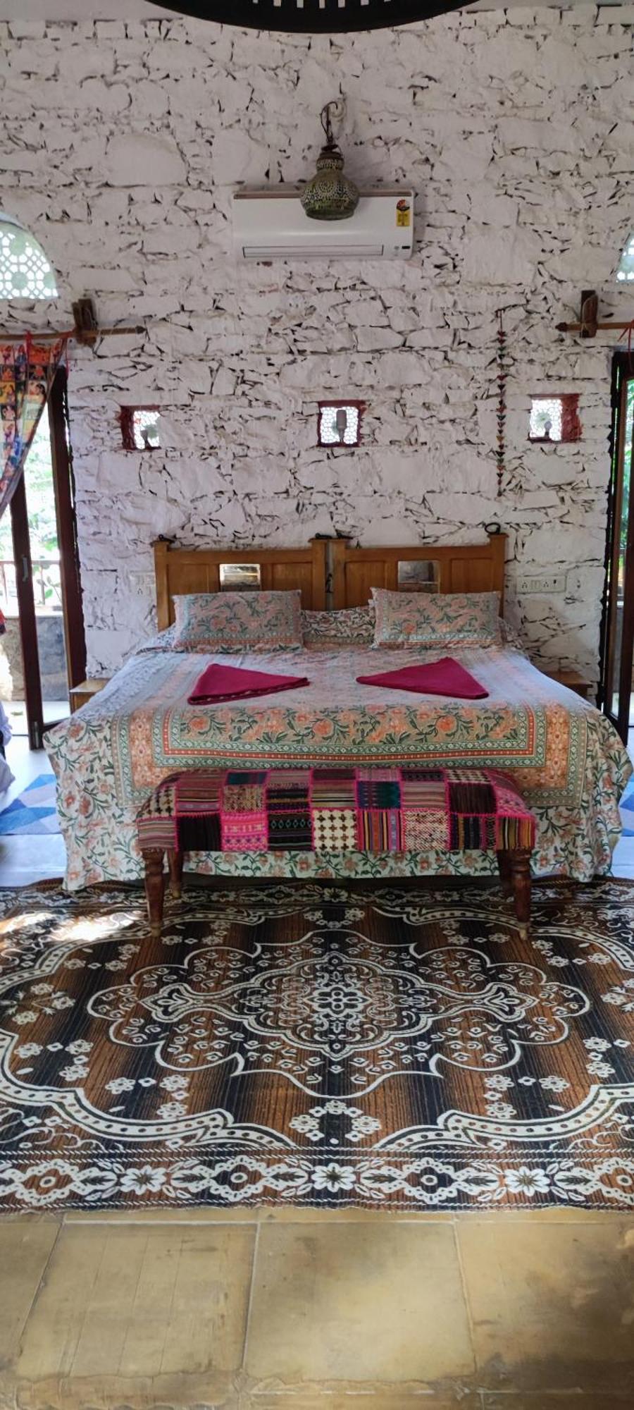 The Secret Garden Bed & Breakfast พุชการ์ ภายนอก รูปภาพ